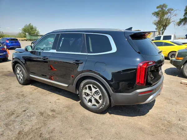 5XYP34HC9LG032956 2020 KIA TELLURIDE - Image 2