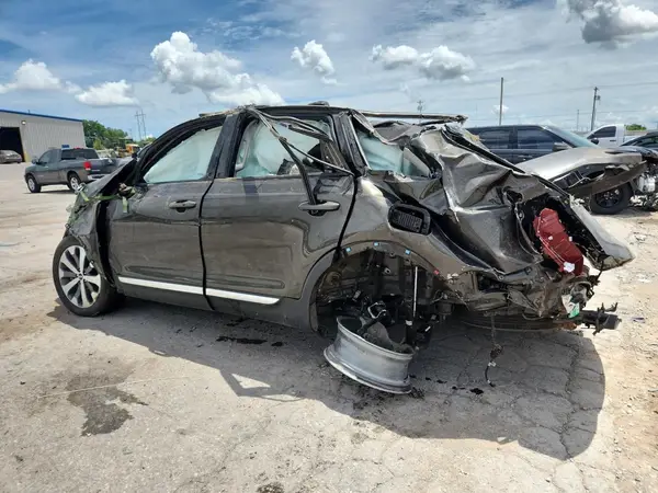 5XYP34HC9LG059705 2020 KIA TELLURIDE - Image 2