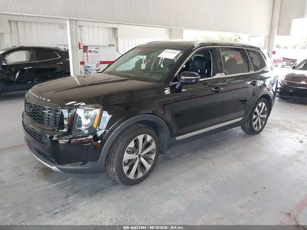 5XYP34HC9NG219391 2022 KIA TELLURIDE - Image 2
