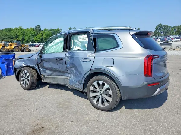 5XYP34HC9NG304022 2022 KIA TELLURIDE - Image 2