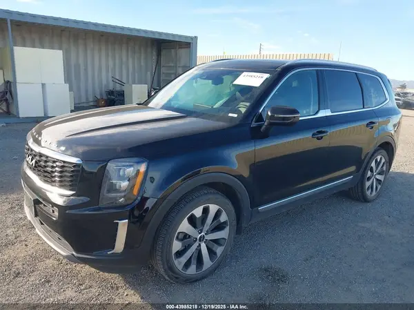 5XYP34HC9NG320432 2022 KIA TELLURIDE - Image 2