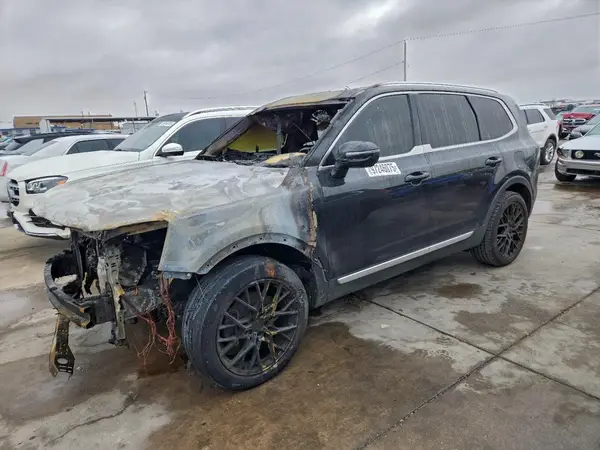5XYP34HCXLG057557 2020 KIA TELLURIDE - Image 1