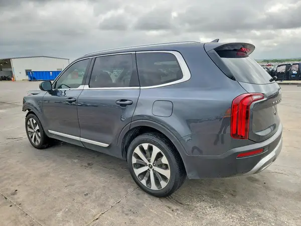 5XYP34HCXNG226558 2022 KIA TELLURIDE - Image 2