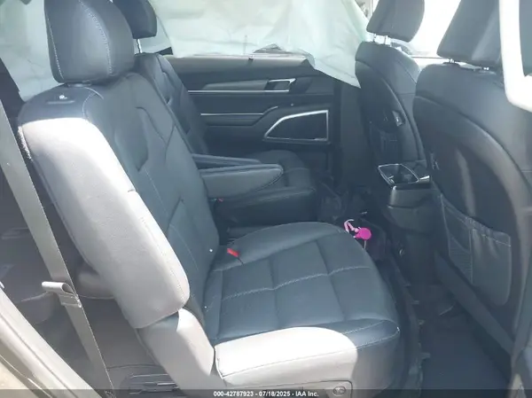 5XYP34HCXNG271452 2022 KIA TELLURIDE - Image 8
