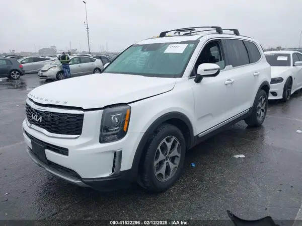5XYP34HCXNG275288 2022 KIA TELLURIDE - Image 2