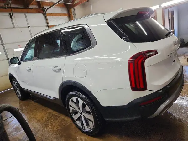 5XYP34HCXNG304594 2022 KIA TELLURIDE - Image 2