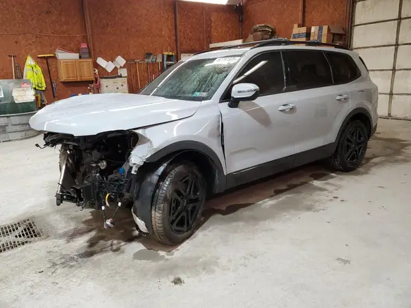 5XYP3DGC0PG327418 2023 KIA TELLURIDE - Image 1