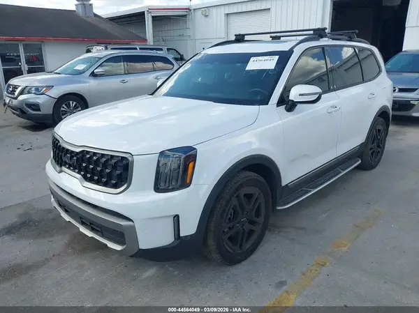 5XYP3DGC0PG406040 2023 KIA TELLURIDE - Image 2