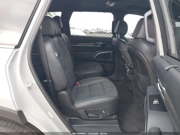 5XYP3DGC0RG503032 2024 KIA TELLURIDE - Image 8