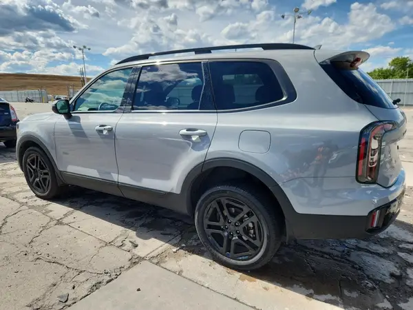 5XYP3DGC1SG600682 2025 KIA TELLURIDE - Image 2