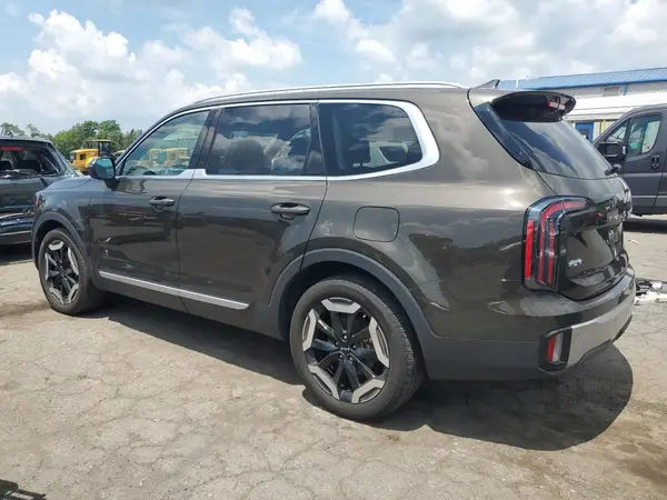 5XYP3DGC2PG355687 2023 KIA TELLURIDE - Image 2