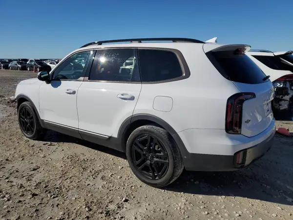 5XYP3DGC3PG344827 2023 KIA TELLURIDE - Image 2