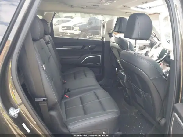 5XYP3DGC4RG432627 2024 KIA TELLURIDE - Image 8