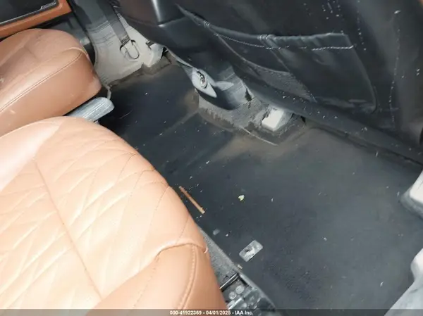 5XYP3DGC4SG595137 2025 KIA TELLURIDE - Image 8