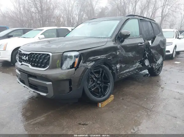 5XYP3DGC5PG327642 2023 KIA TELLURIDE - Image 2