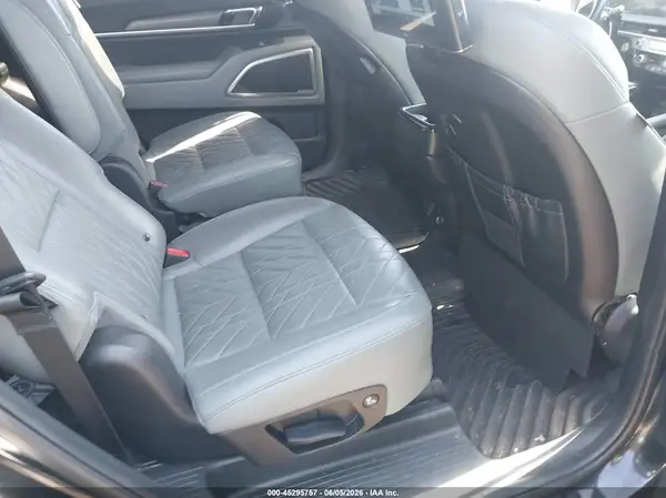 5XYP3DGC5PG363962 2023 KIA TELLURIDE - Image 8