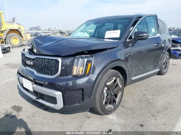 5XYP3DGC5SG585183 2025 KIA TELLURIDE - Image 2