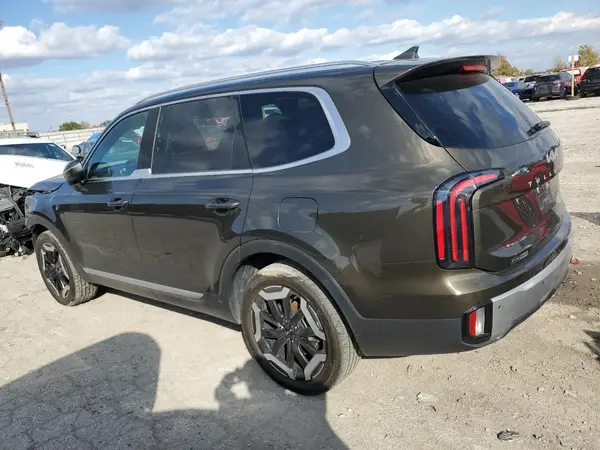 5XYP3DGC6PG344613 2023 KIA TELLURIDE - Image 2