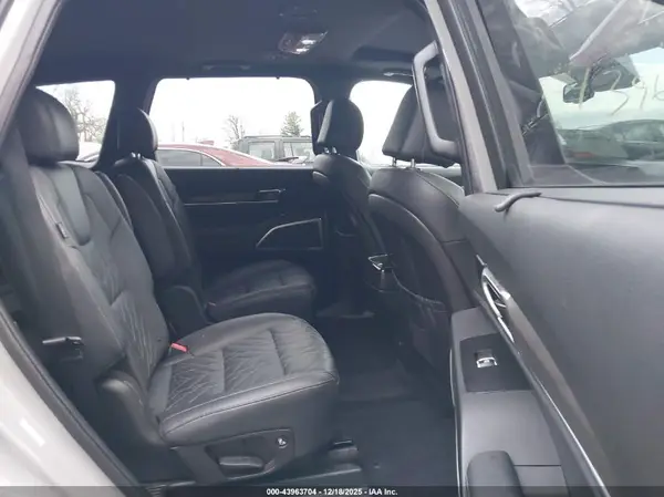 5XYP3DGC6PG375909 2023 KIA TELLURIDE - Image 8