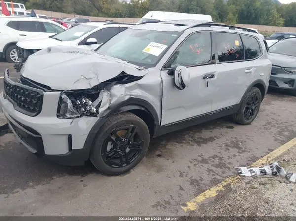 5XYP3DGC6SG600421 2025 KIA TELLURIDE - Image 2