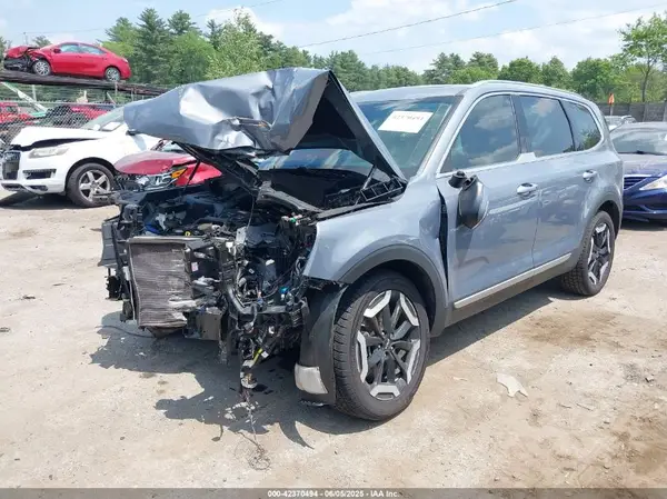 5XYP3DGC7PG338772 2023 KIA TELLURIDE - Image 2