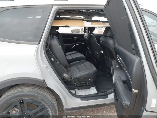 5XYP3DGC7PG344782 2023 KIA TELLURIDE - Image 8