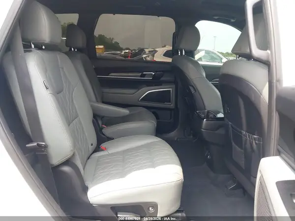 5XYP3DGC7PG346483 2023 KIA TELLURIDE - Image 8