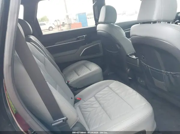 5XYP3DGC7PG346709 2023 KIA TELLURIDE - Image 8