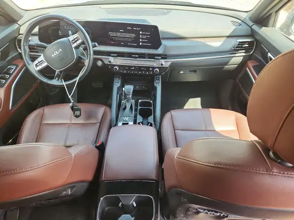 5XYP3DGC7PG352302 2023 KIA TELLURIDE - Image 8