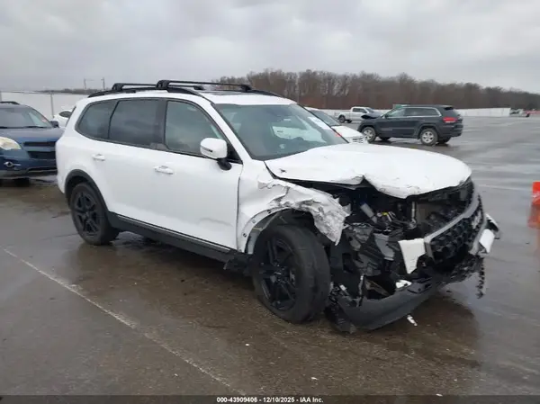 5XYP3DGC7PG394694 2023 KIA TELLURIDE - Image 1