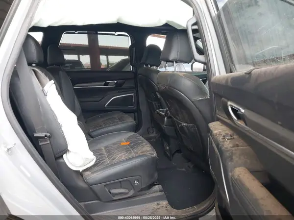 5XYP3DGC7RG486245 2024 KIA TELLURIDE - Image 8