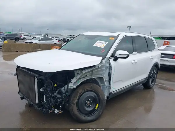 5XYP3DGC8PG379721 2023 KIA TELLURIDE - Image 2