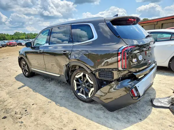 5XYP3DGC8PG402138 2023 KIA TELLURIDE - Image 2