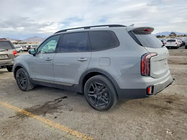 5XYP3DGC8PG410417 2023 KIA TELLURIDE - Image 2