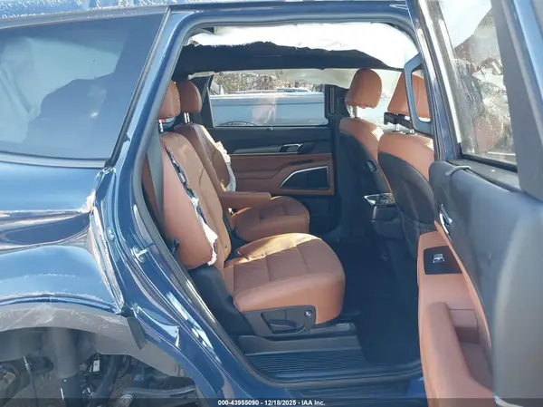 5XYP3DGC8SG578244 2025 KIA TELLURIDE - Image 8