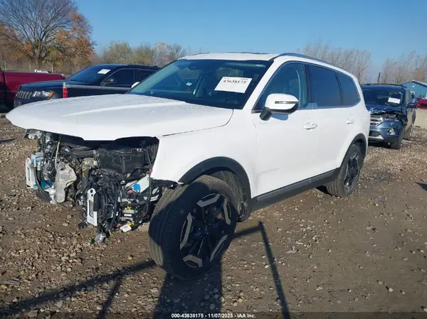 5XYP3DGC8SG643836 2025 KIA TELLURIDE - Image 2
