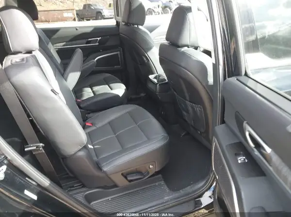 5XYP3DGC8SG663620 2025 KIA TELLURIDE - Image 8