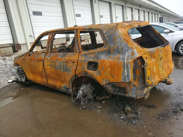 5XYP3DGC8SG670647 2025 KIA TELLURIDE - Image 2