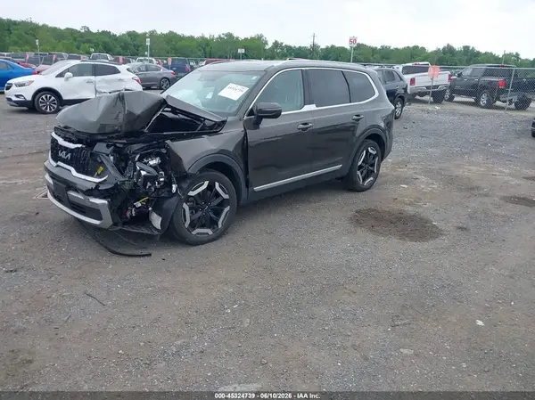 5XYP3DGC9PG339129 2023 KIA TELLURIDE - Image 2