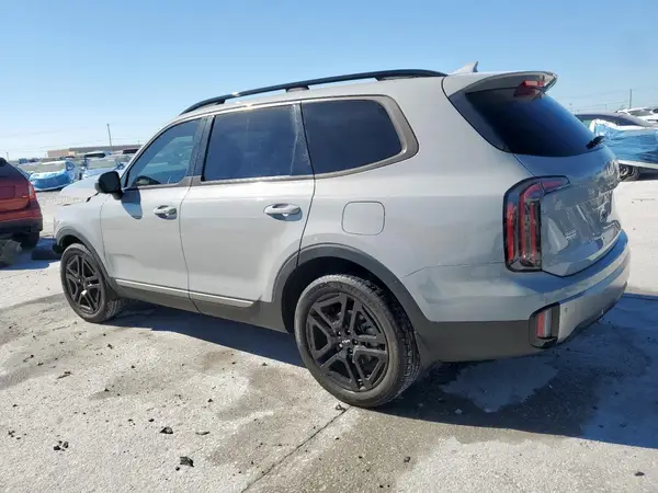 5XYP3DGC9PG384507 2023 KIA TELLURIDE - Image 2