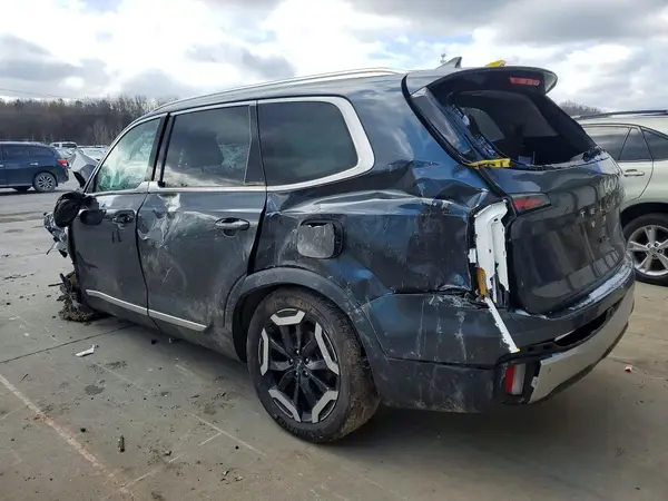5XYP3DGCXPG402304 2023 KIA TELLURIDE - Image 2