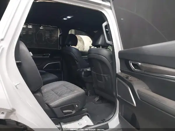 5XYP3DGCXPG408894 2023 KIA TELLURIDE - Image 8