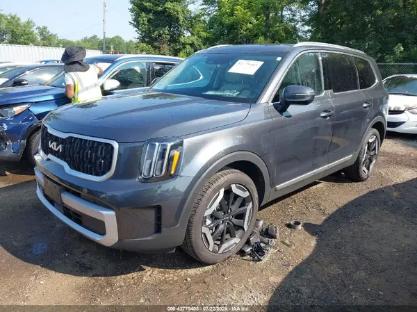 5XYP3DGCXRG439078 2024 KIA TELLURIDE - Image 2