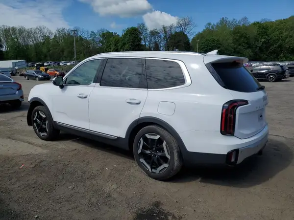 5XYP3DGCXRG470685 2024 KIA TELLURIDE - Image 2