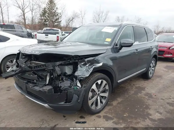 5XYP3DHC0LG055574 2020 KIA TELLURIDE - Image 2