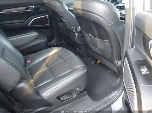 5XYP3DHC0MG117847 2021 KIA TELLURIDE - Image 8