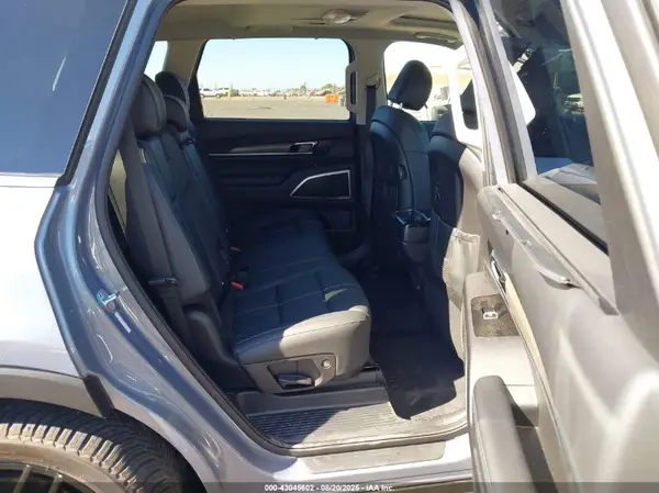 5XYP3DHC1MG129702 2021 KIA TELLURIDE - Image 8