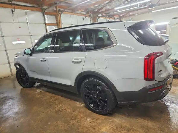 5XYP3DHC1NG240641 2022 KIA TELLURIDE - Image 2