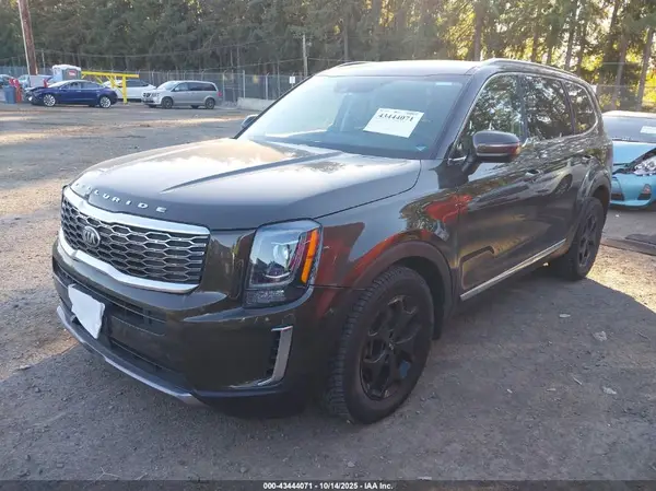 5XYP3DHC2LG039764 2020 KIA TELLURIDE - Image 2