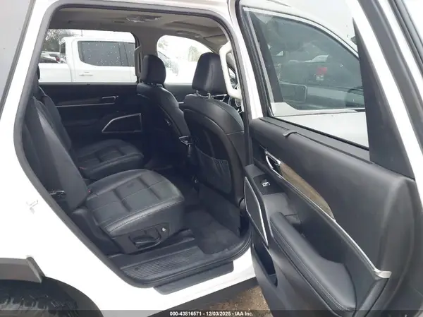 5XYP3DHC2LG053440 2020 KIA TELLURIDE - Image 8
